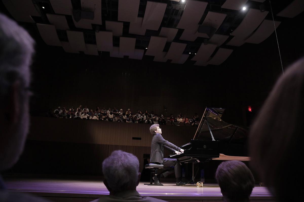 Albert Cano Smit performs in the 2022 Cliburn Competition
