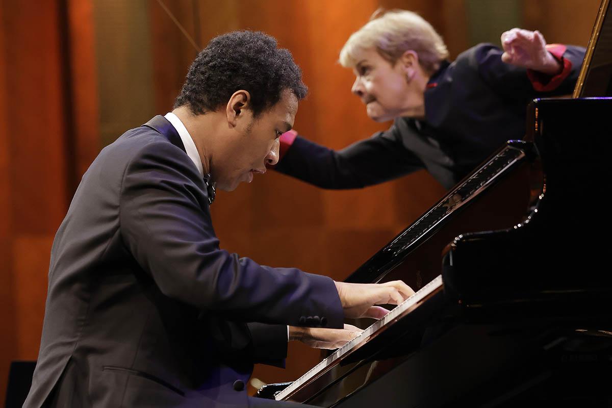 Finalist Clayton Stephenson and conductor Marin Alsop perform at the 2022 Cliburn Competition