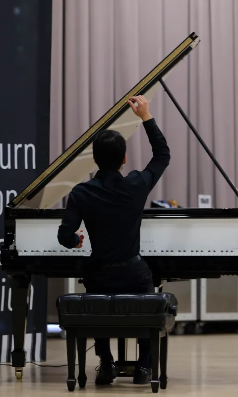 Piano Lunch