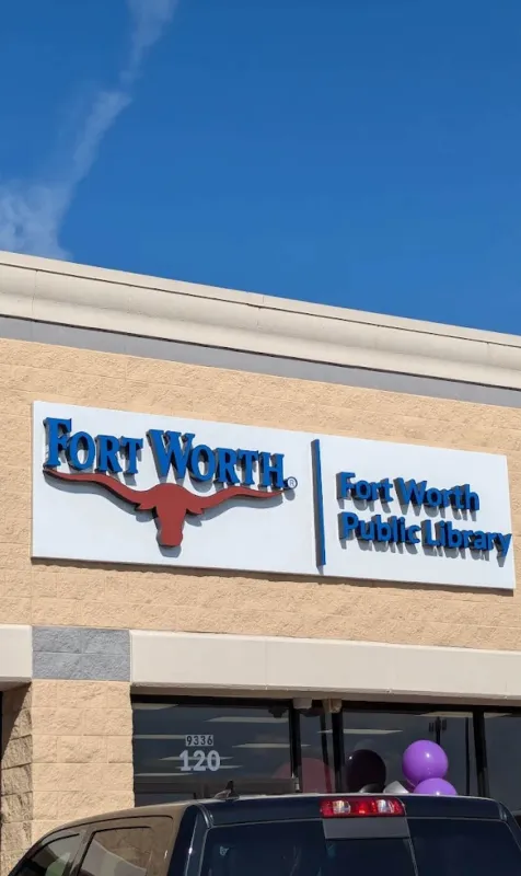 Clifford Crossing Library