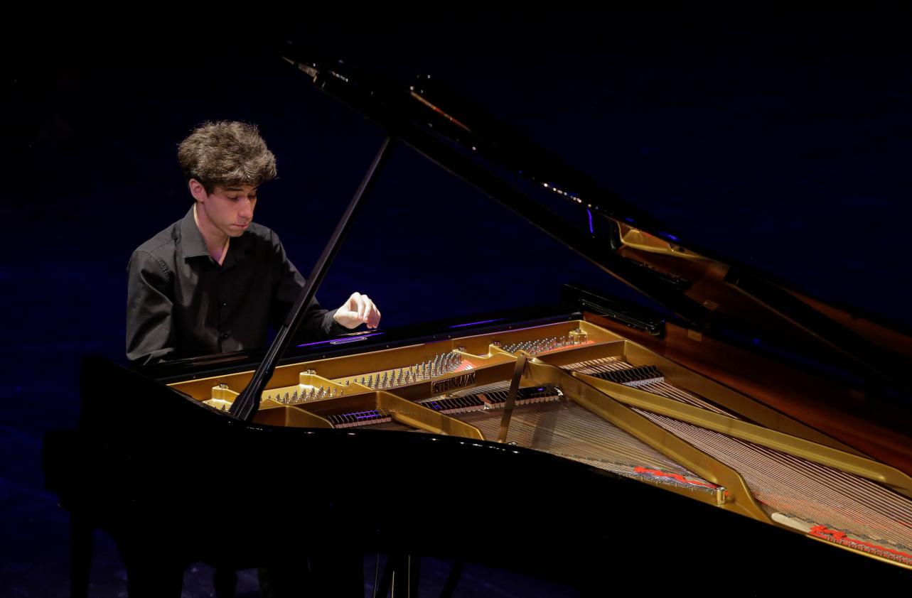 vitaly starikov semifinal recital